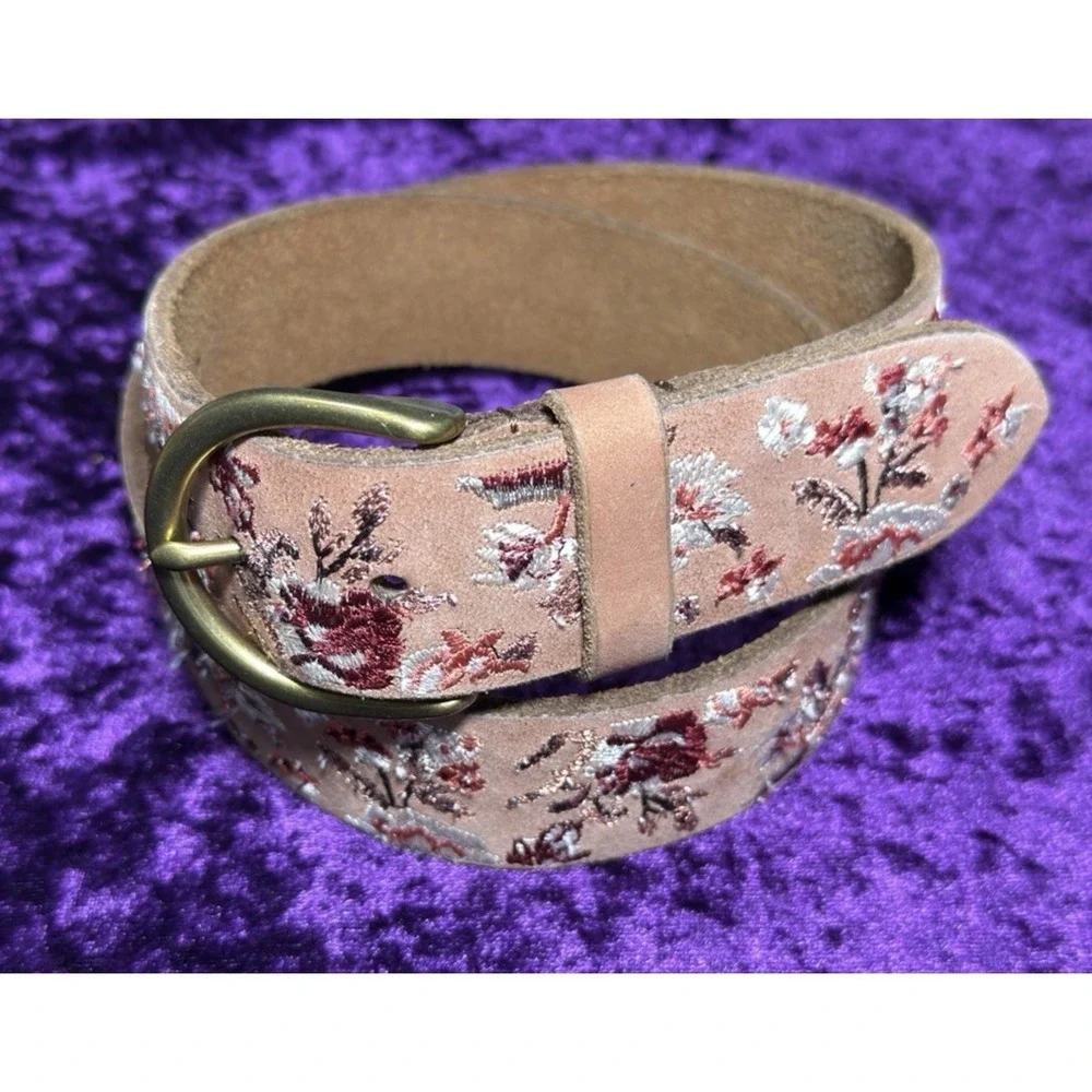 Fossil Embroidered Belt Floral SMALL Boho Y2k‎ 90s Hippie Leather Brown Western